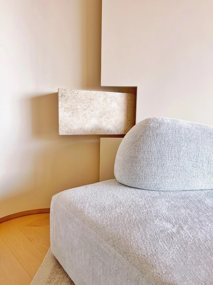 Cream style collocation