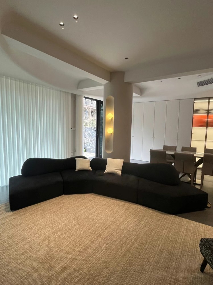 Italian style collocation