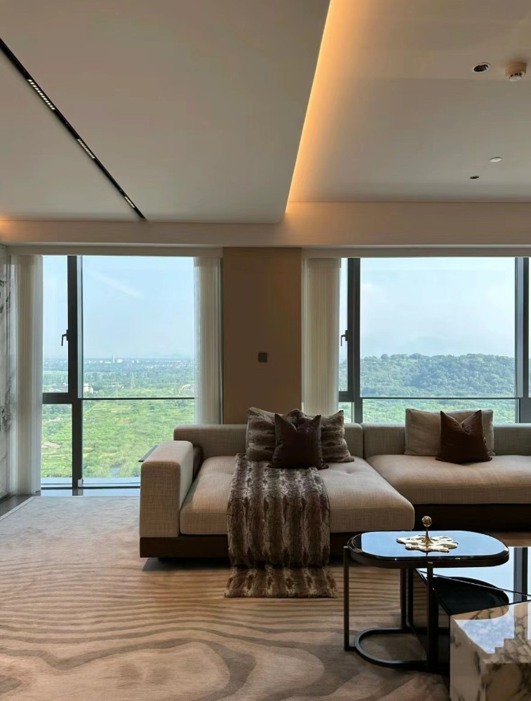 Italian style collocation