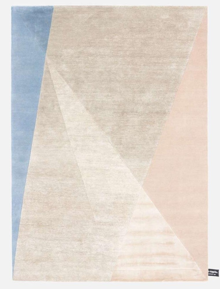 Dipped Angle Rug - Standard
