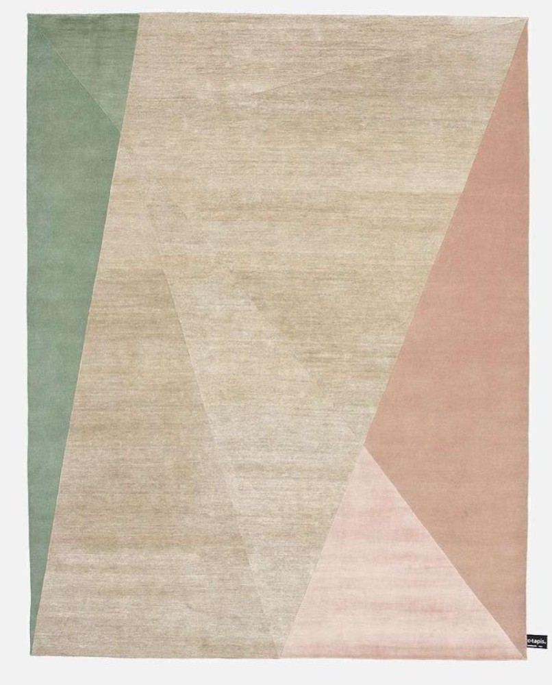 Dipped Angle Rug - Cipria