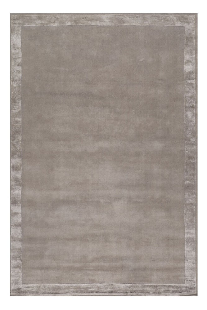 Silk Border Sam's Stone