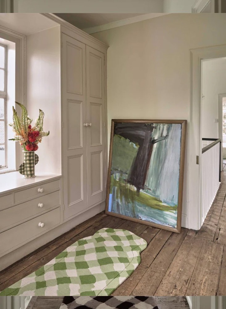 Designer irregular style