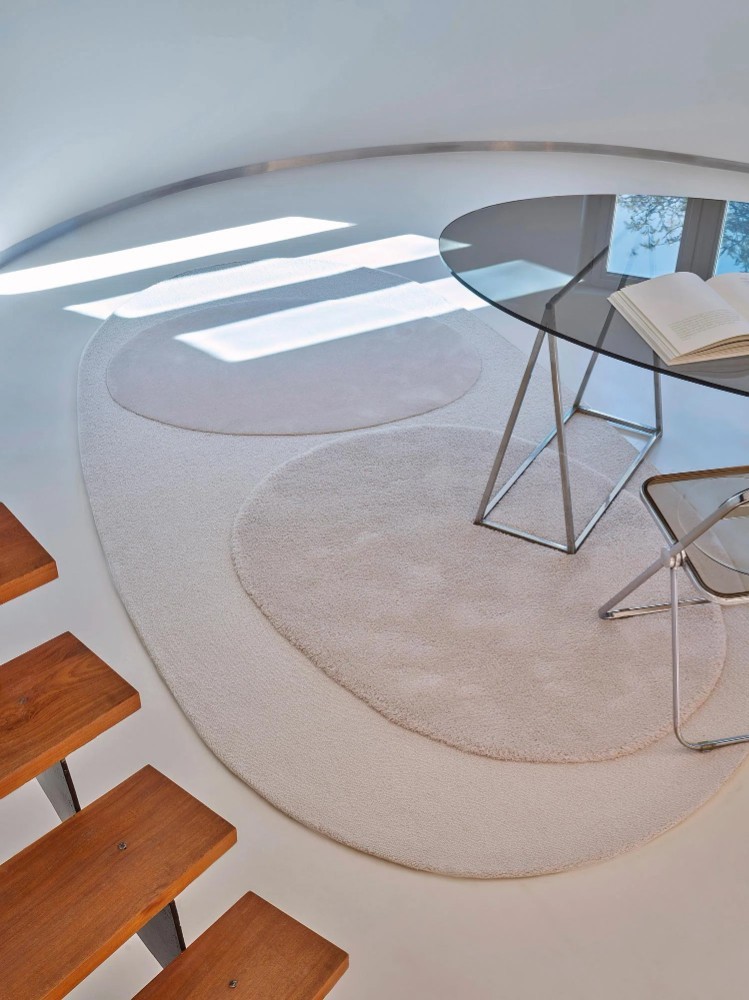 Designer irregular style