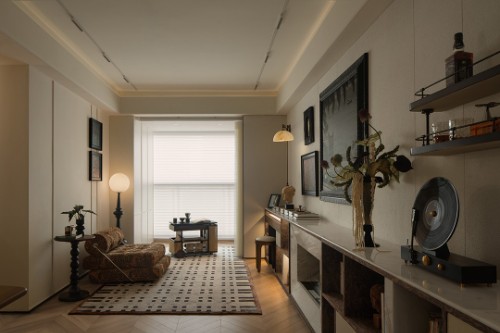 Medieval style match;