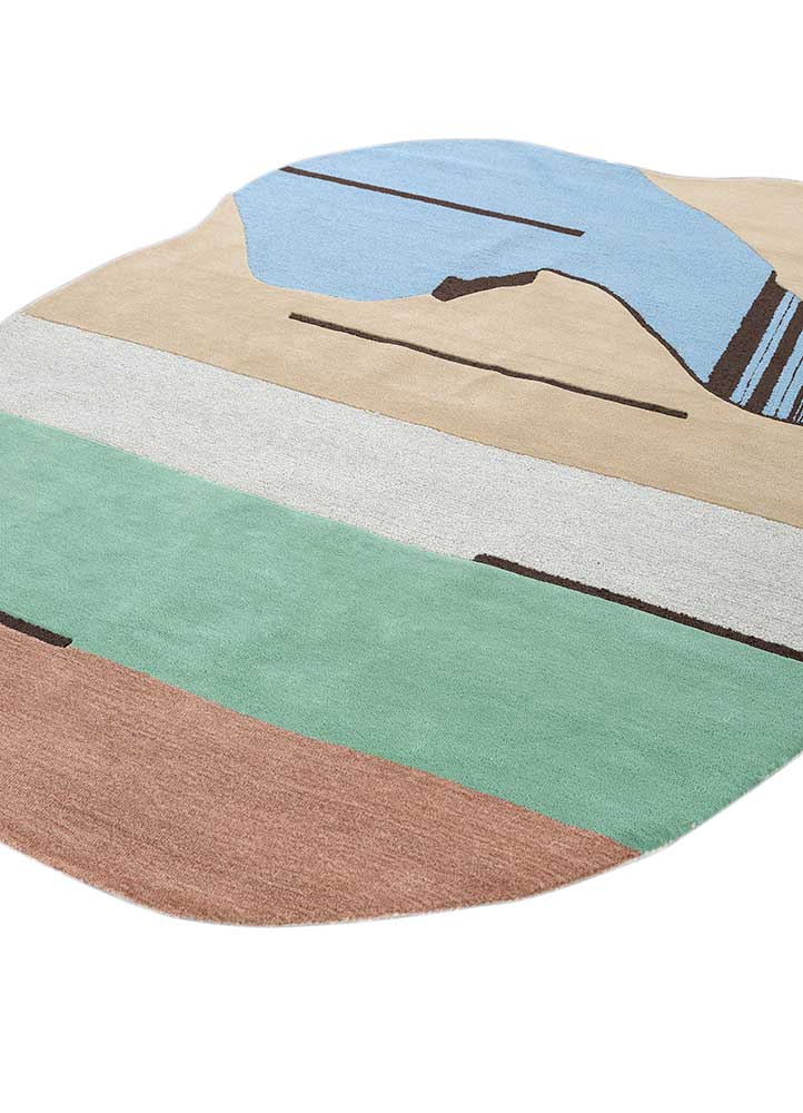 Irregular carpet