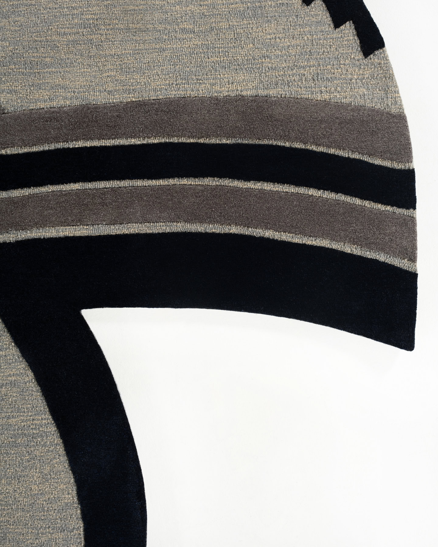 Irregular carpet