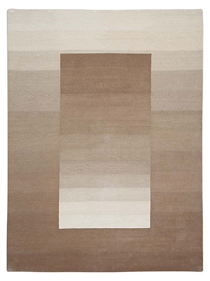 Irregular carpet