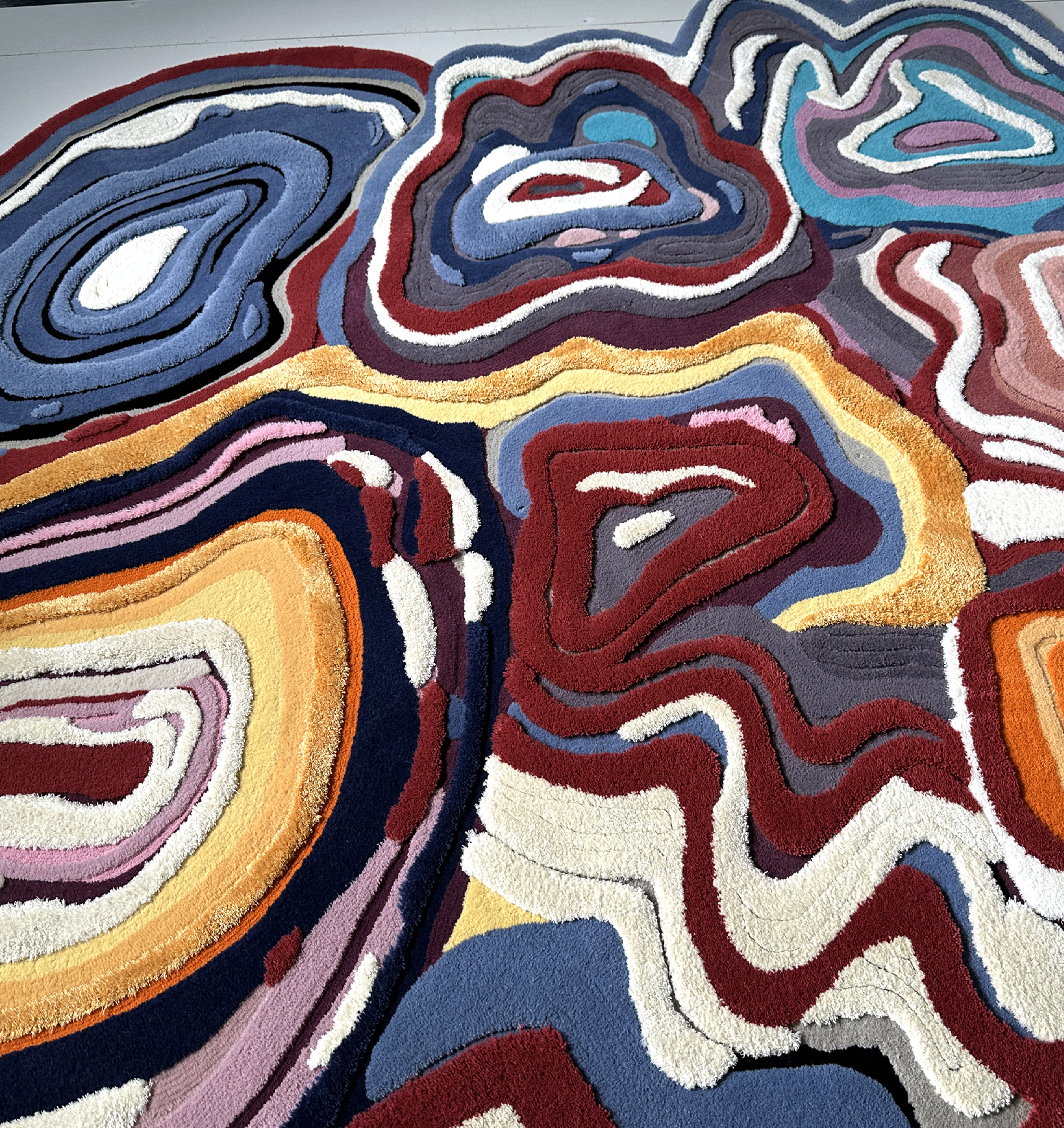Irregular carpet