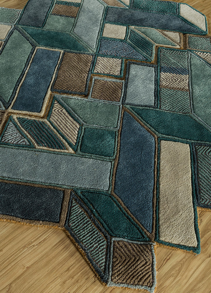 Irregular carpet