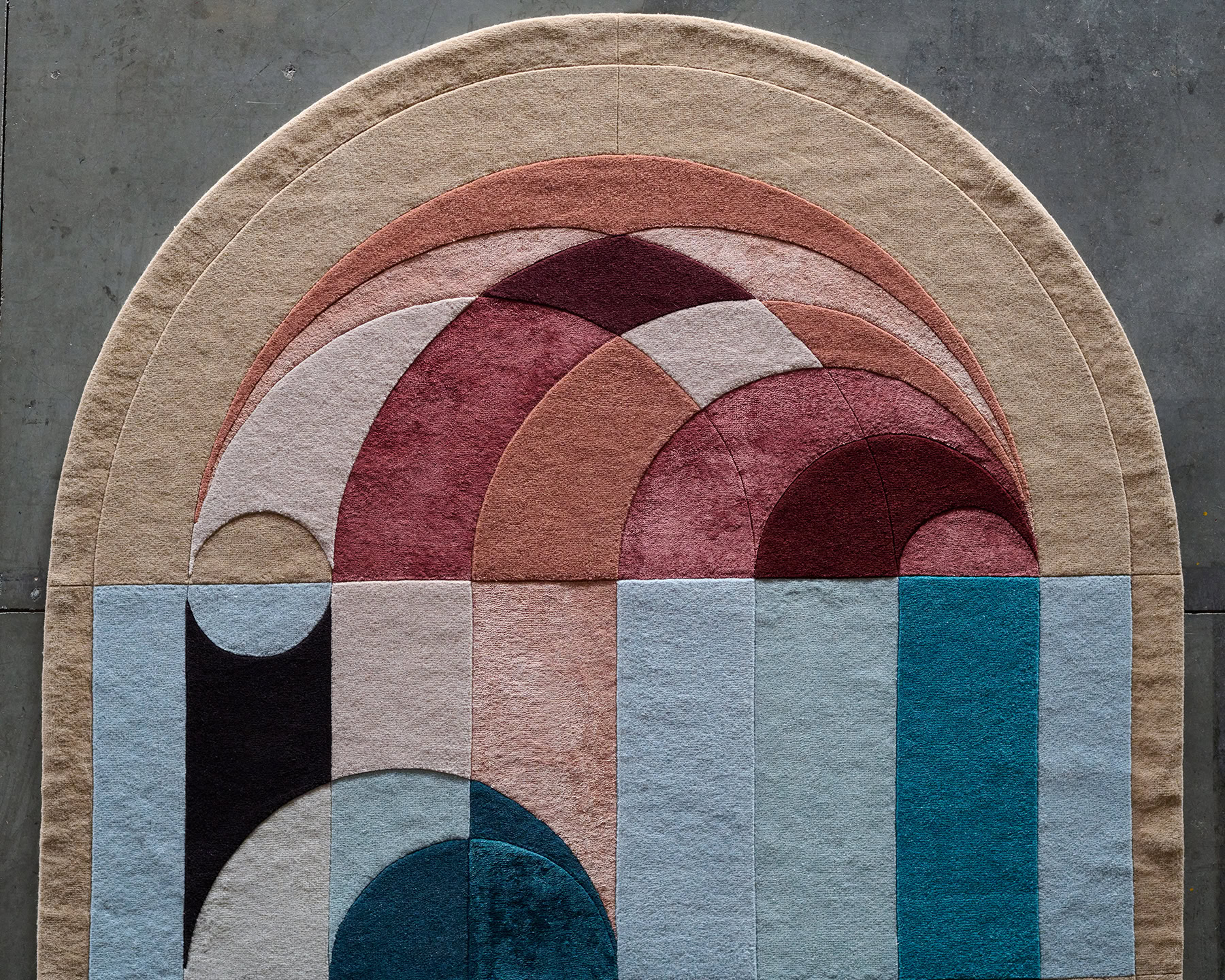 Irregular carpet