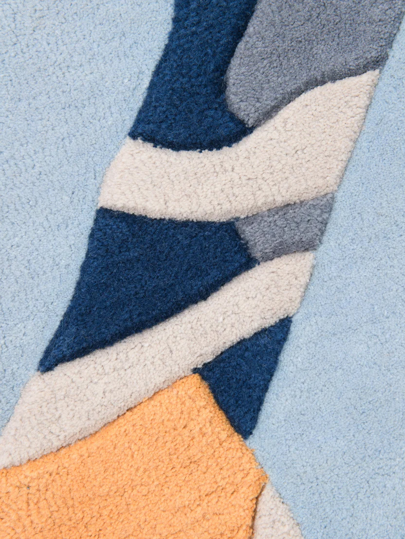 Irregular carpet