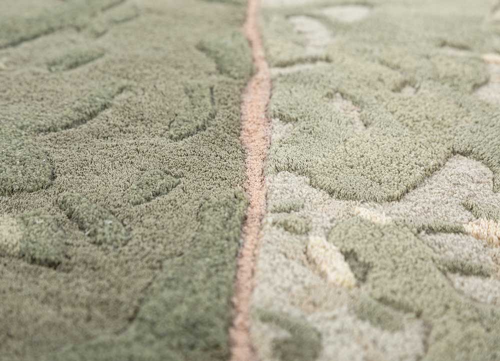Irregular carpet