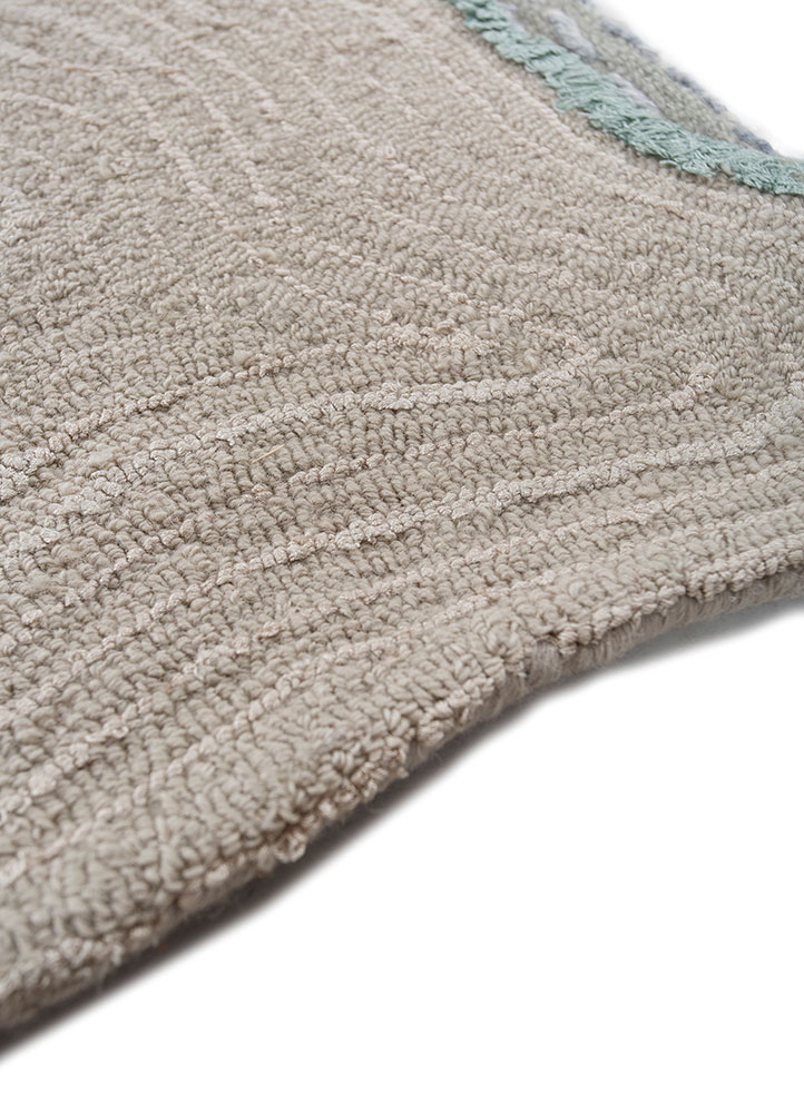 Irregular carpet
