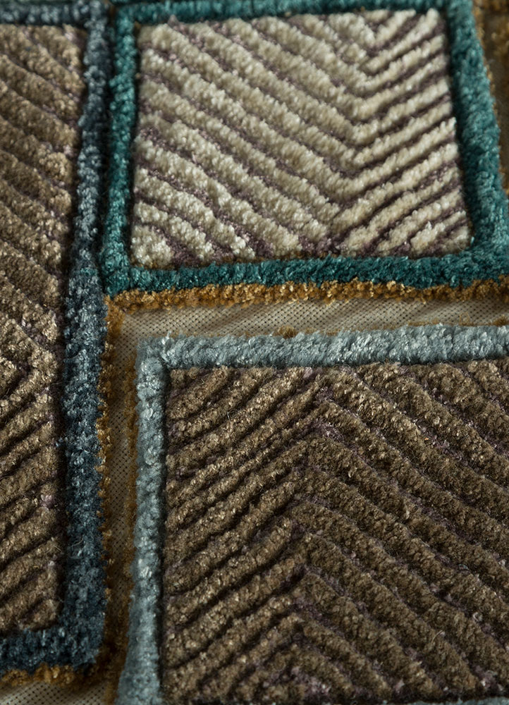 Irregular carpet