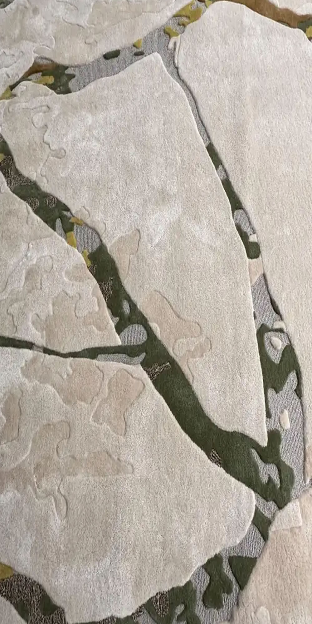 Irregular carpet