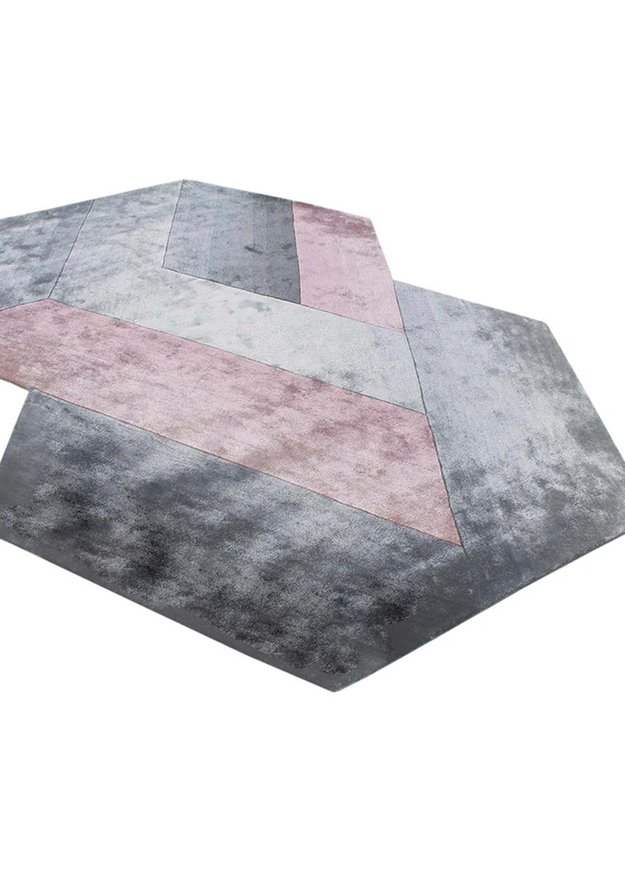 Irregular carpet