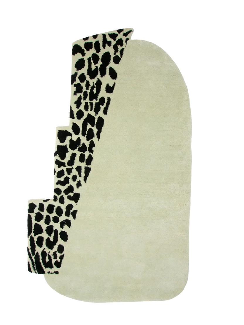 Irregular carpet