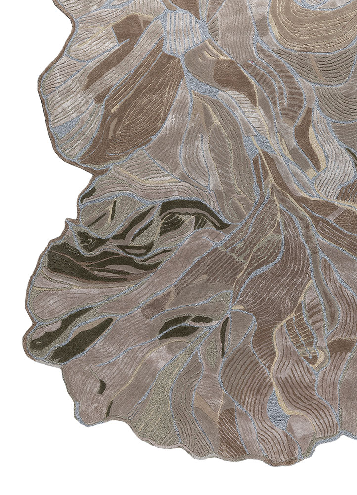 Irregular carpet
