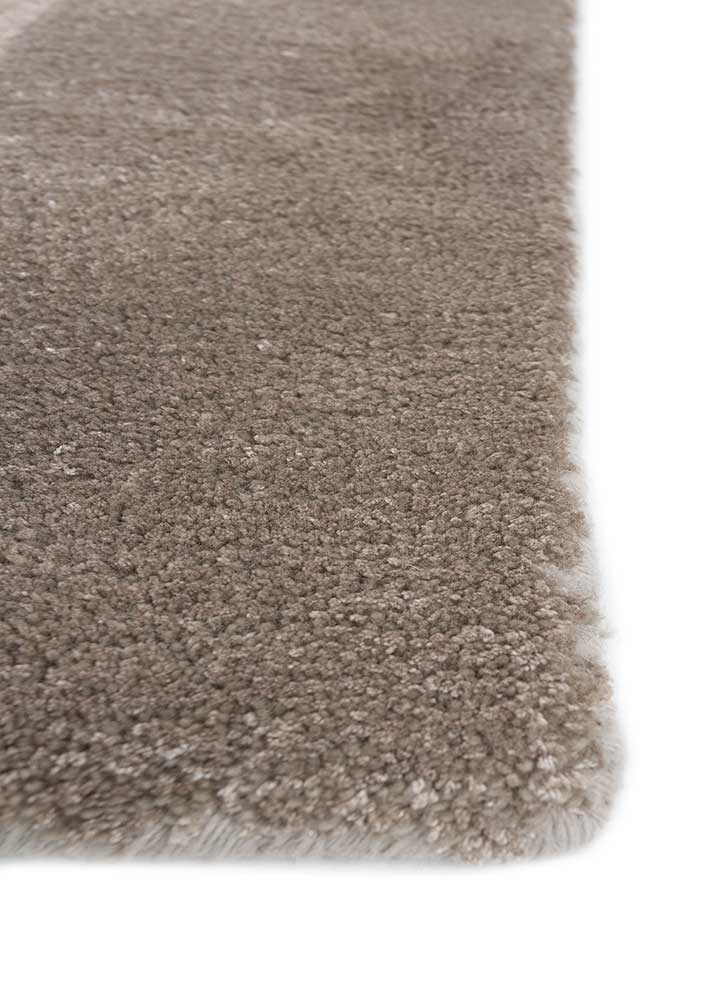 Irregular carpet