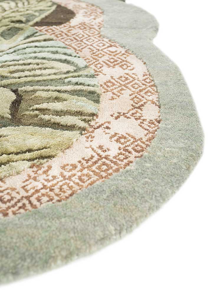 Irregular carpet