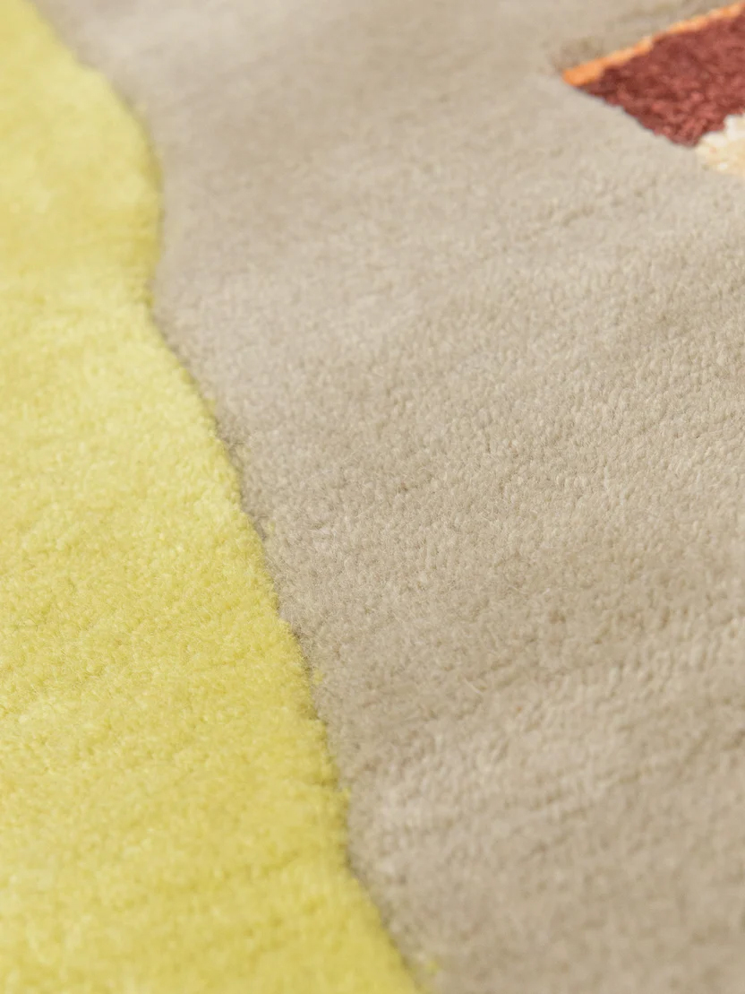 Irregular carpet