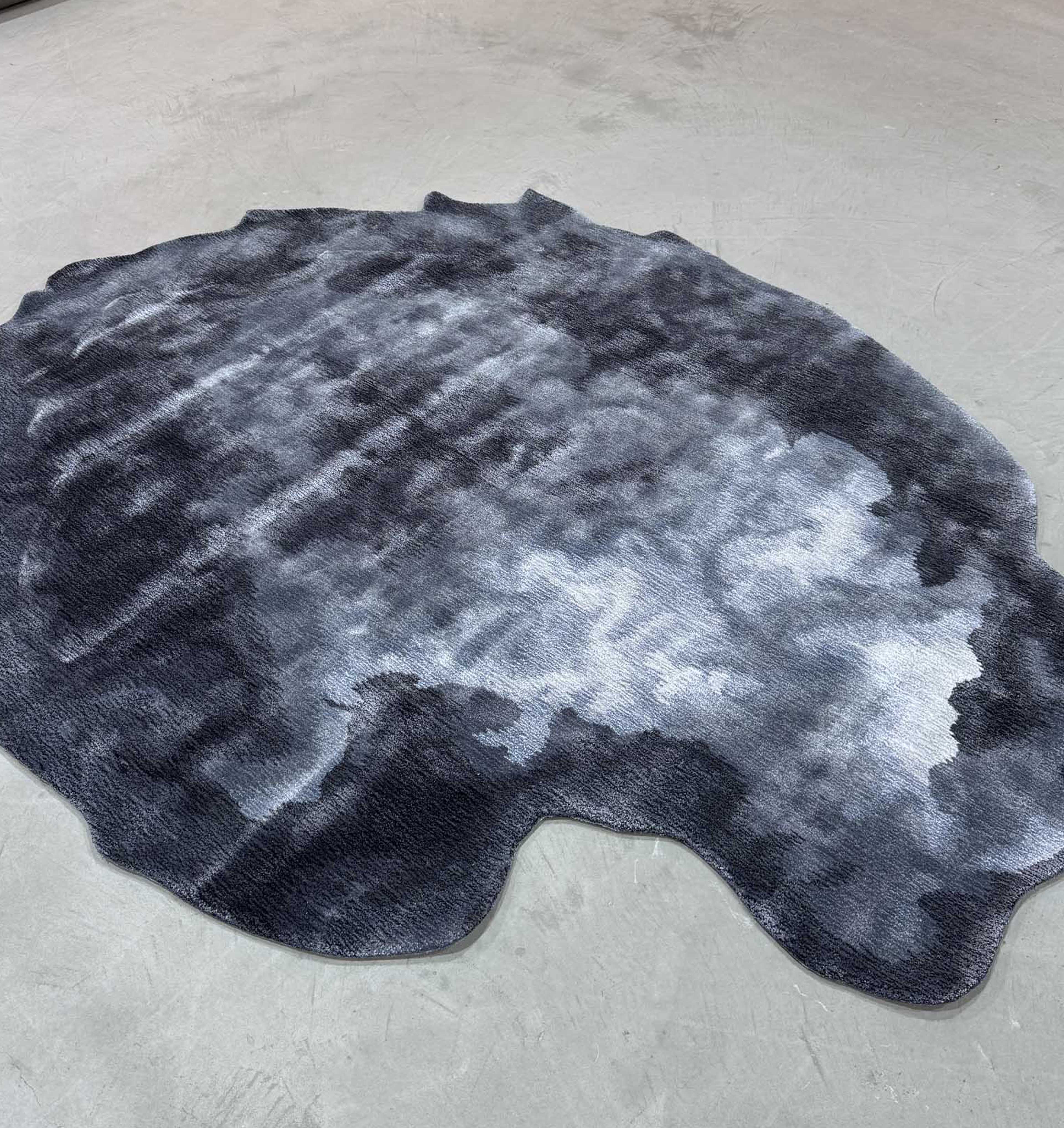 Irregular carpet