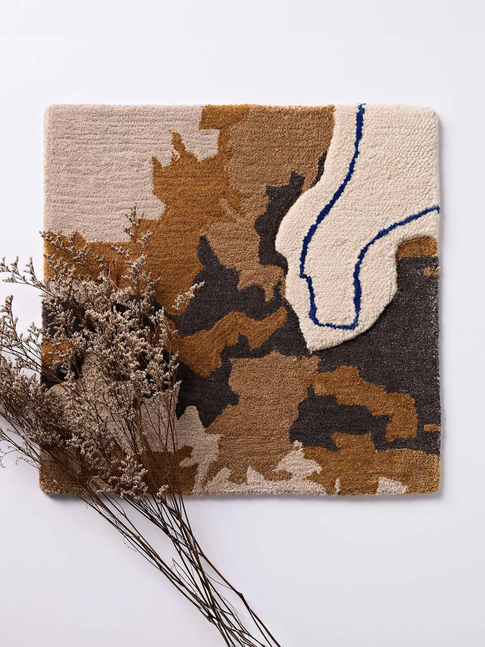Irregular carpet