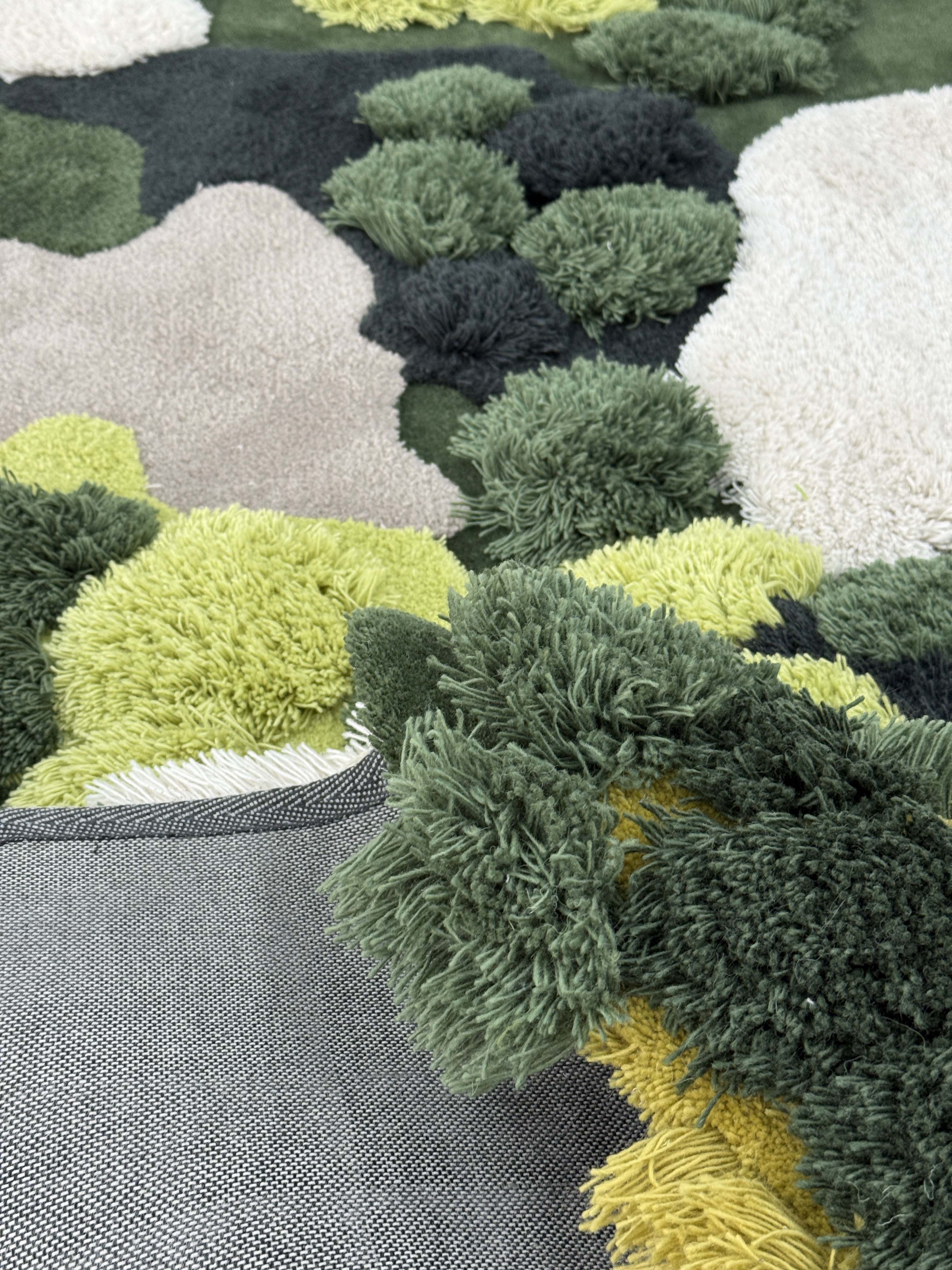 moss carpet