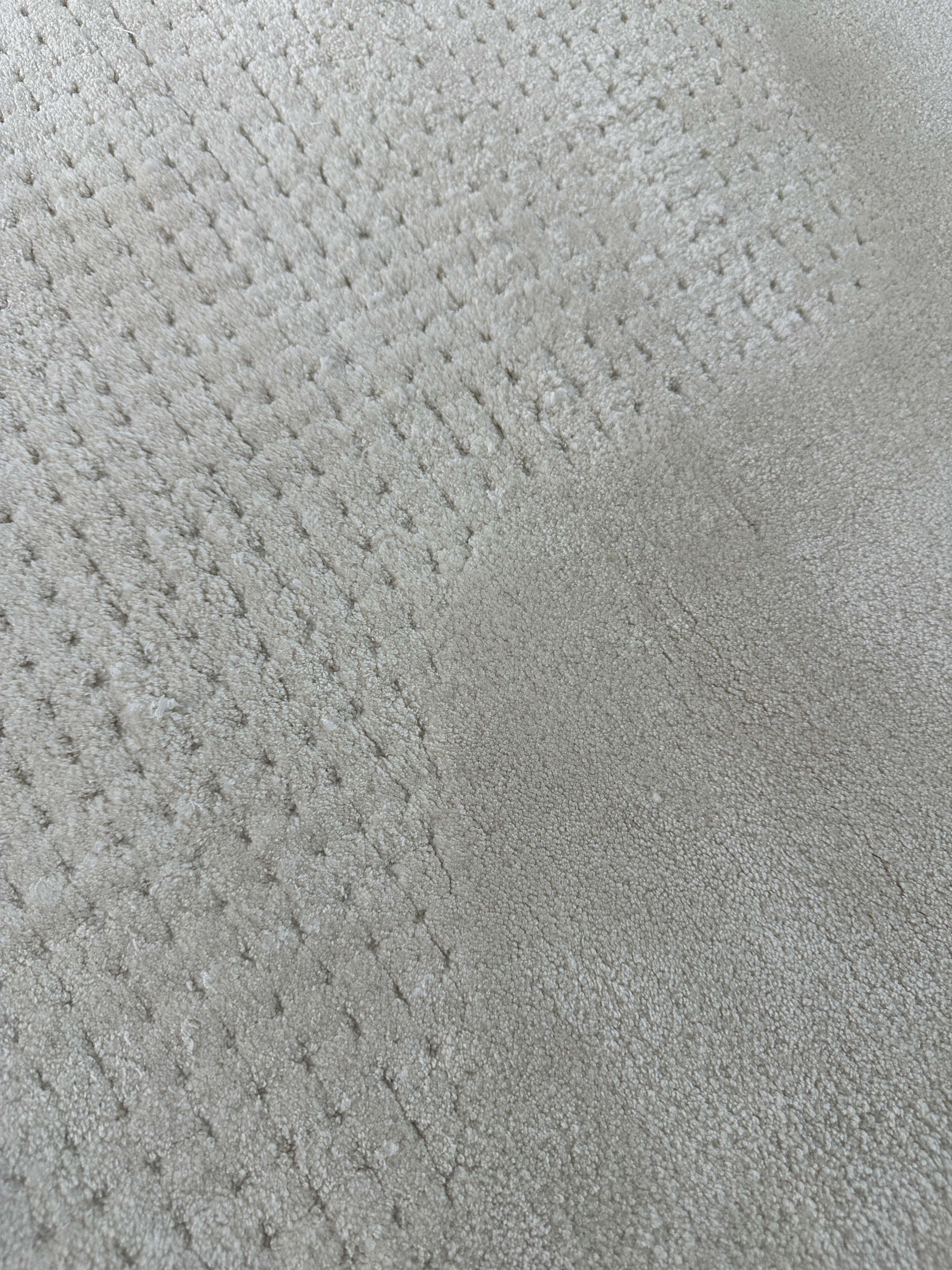 Irregular carpet 