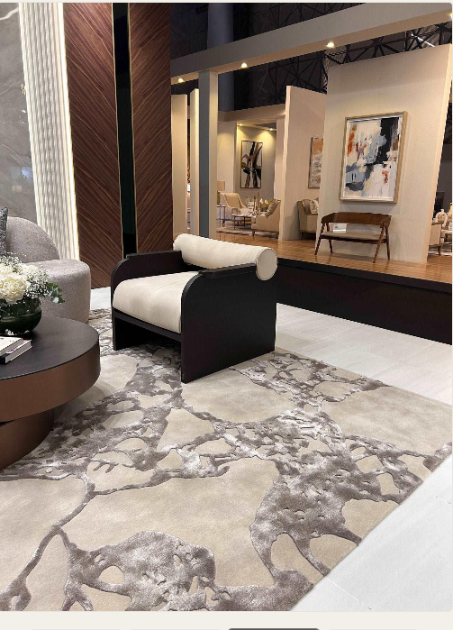 Luxury square  