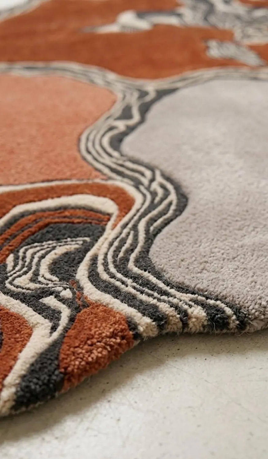 Irregular carpet
