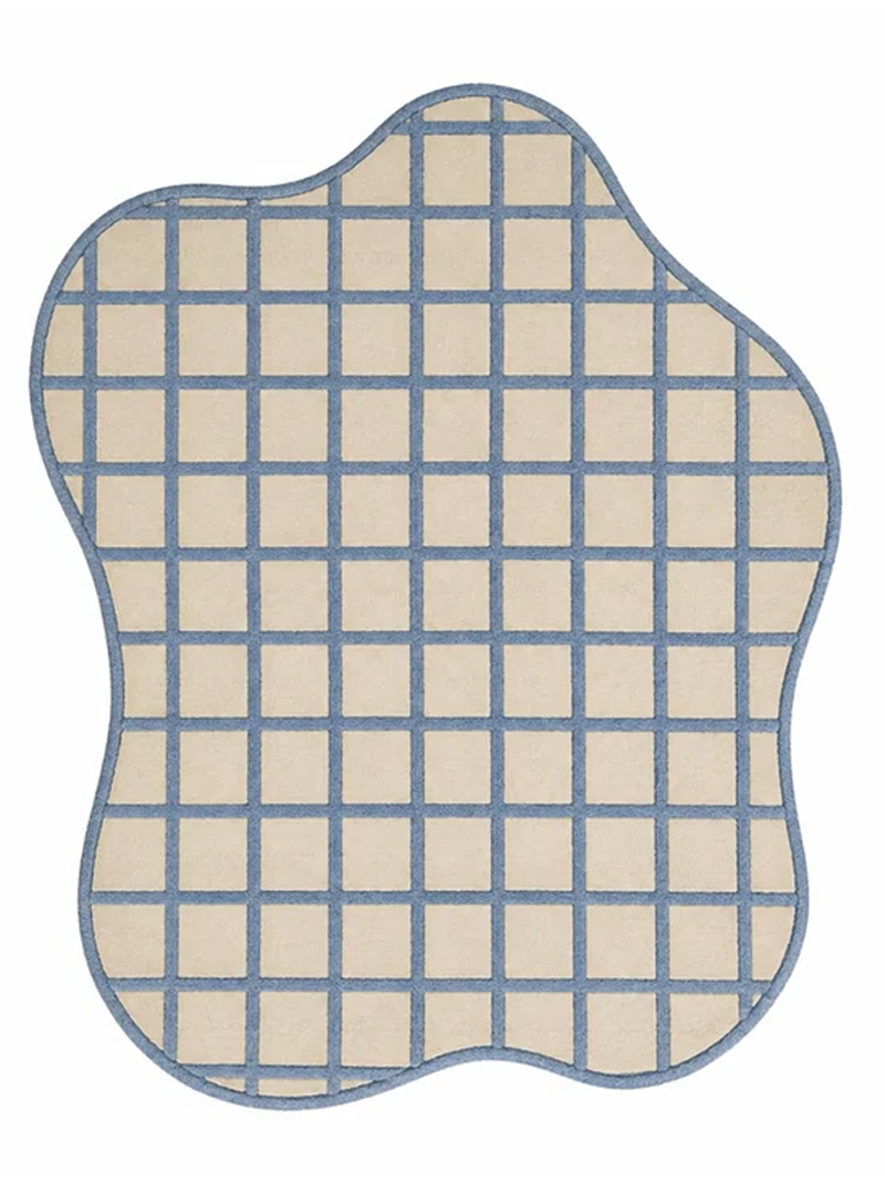 Irregular carpet 