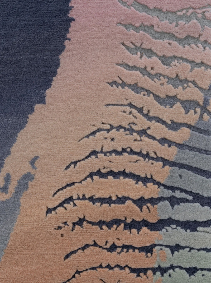 Irregular carpet 