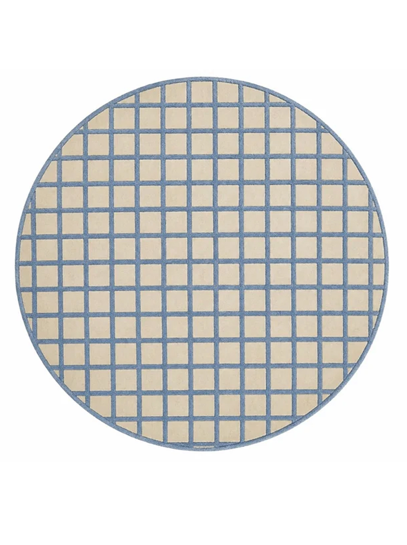 Irregular carpet 