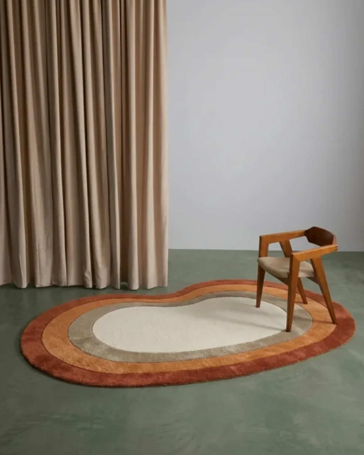 Irregular carpet