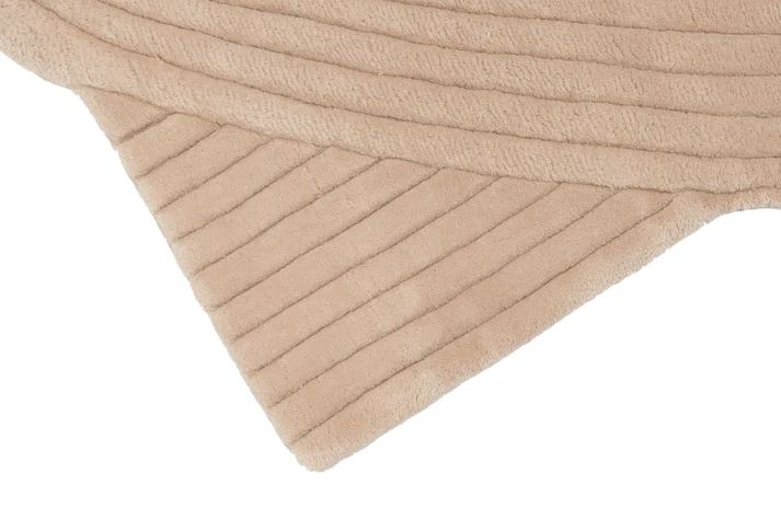 Irregular carpet