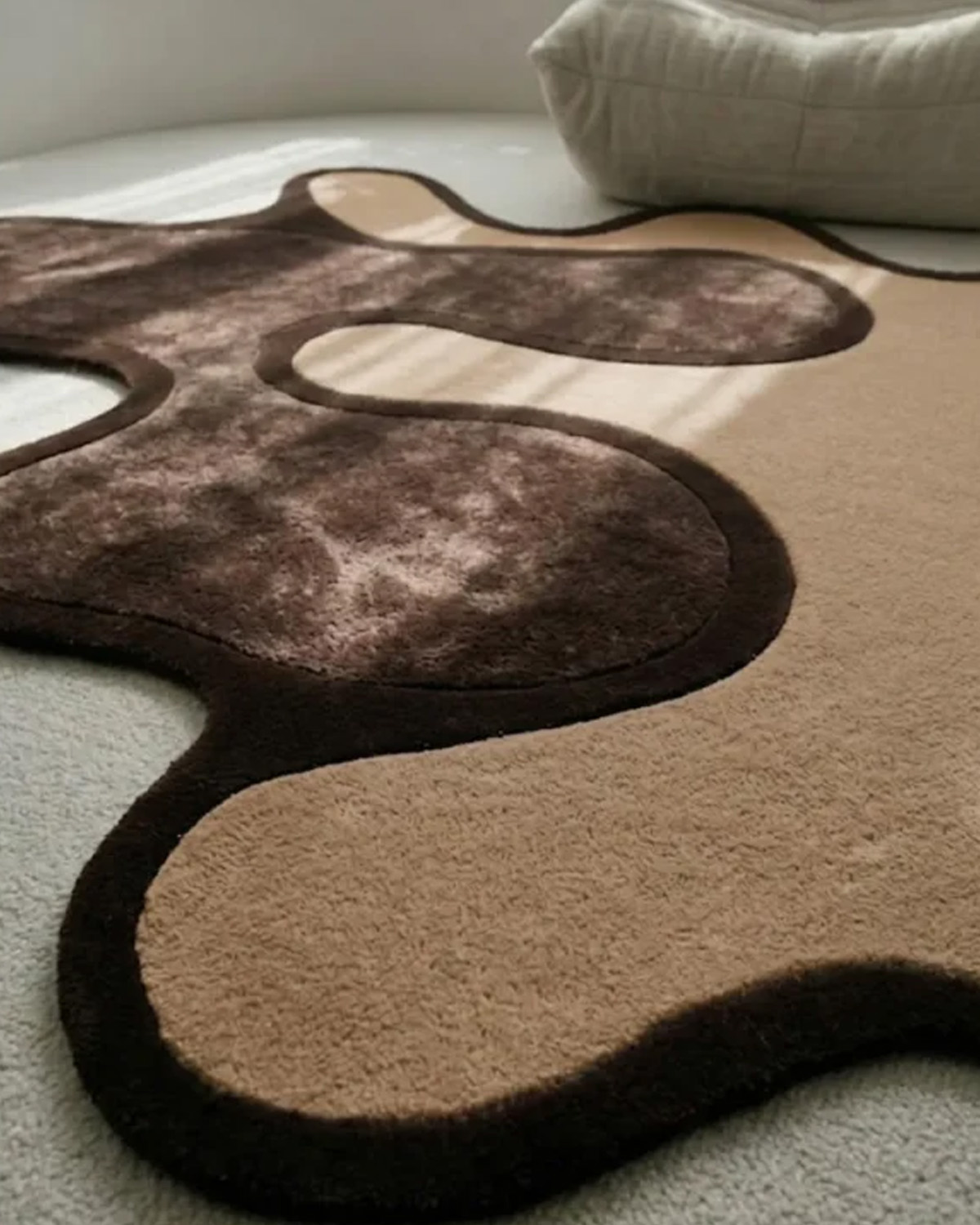 Irregular carpet