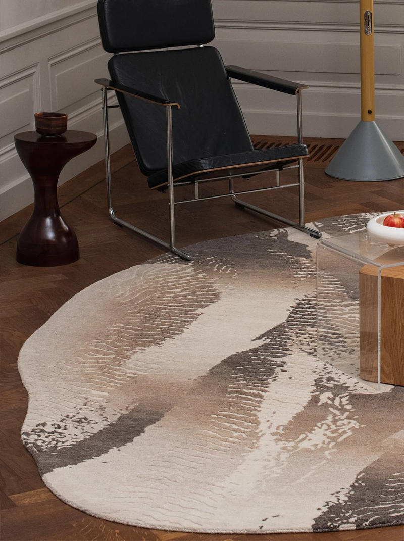 Irregular carpet 