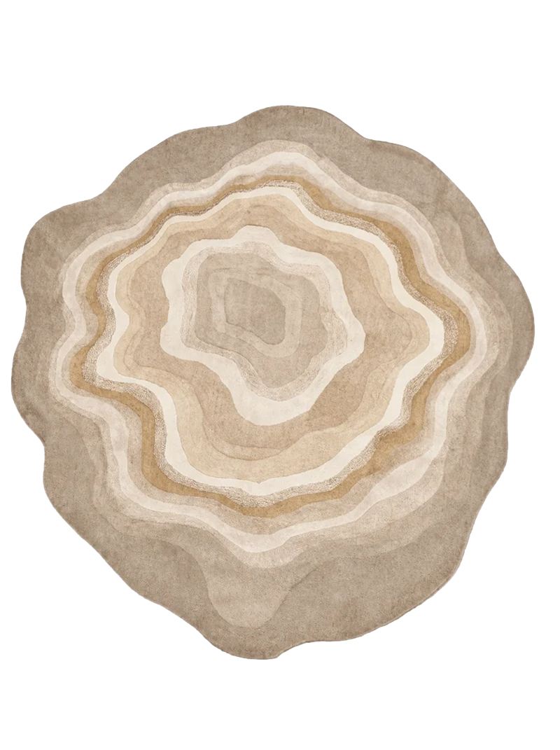 Irregular carpet 