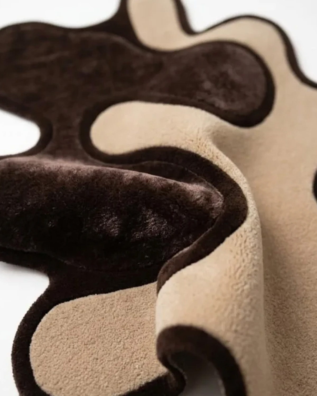 Irregular carpet