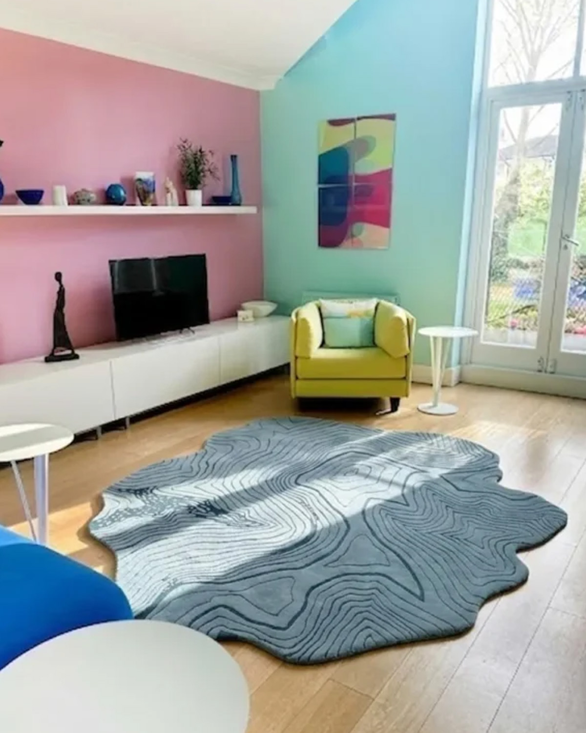Irregular carpet
